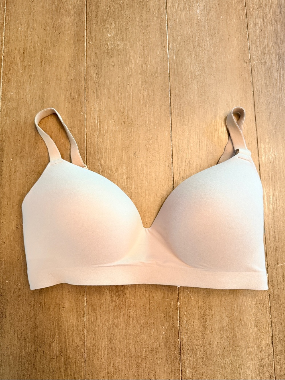 Soma Enbliss Wireless Bra 36D Nude Blush Soft Molded Comfort